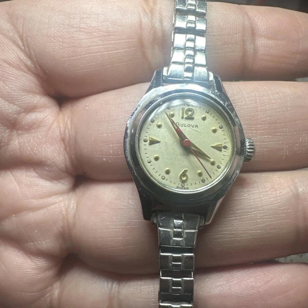 Works VTG BULOVA 1950's Mermaid Ladies watch Swiss Manual wind 21mm Fit 7in RARE